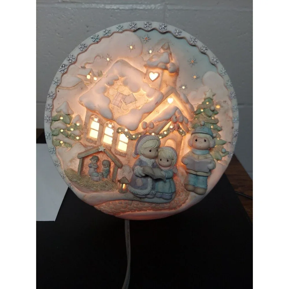 Precious Moments Sugar Town 3D Lighted Christmas Plate Church / Nativity